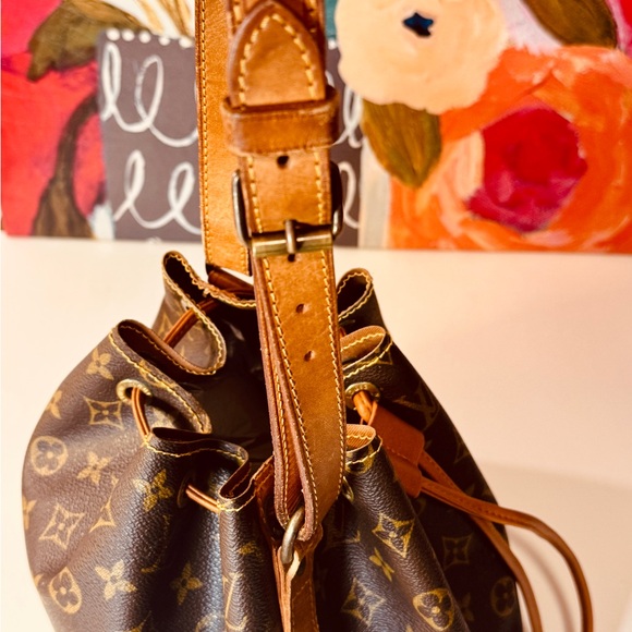 Louis Vuitton Petite Noe Brown Monogram Drawstring Bag - Picture 5 of 15
